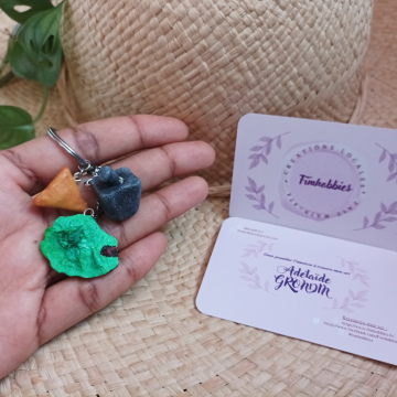 souvenir réunion: samoussa/réunion/pilon