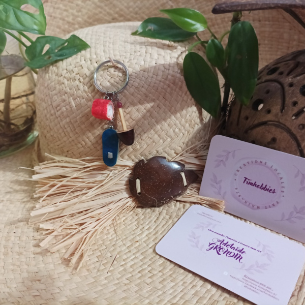 souvenir réunion: savate / toupie / chemin de fer