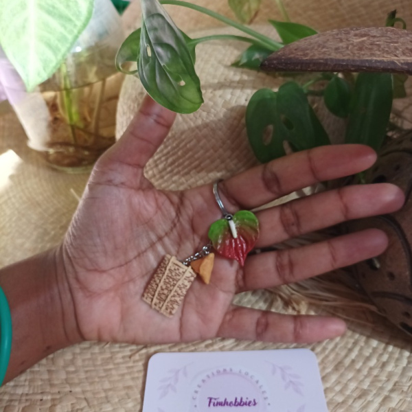 souvenir réunion: bertel / anthurium / samoussa