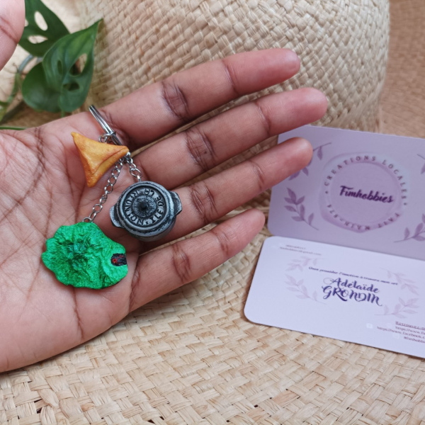 souvenir réunion: samoussa /réunion/marmite