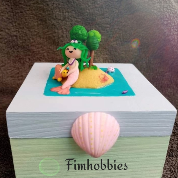 Boîte Molly la sirène