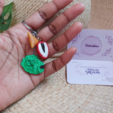 souvenir réunion: samoussa/letcihis/réunion