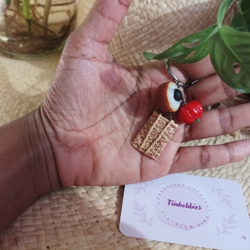 souvenir réunion: bertèl / cerise à cote / longani