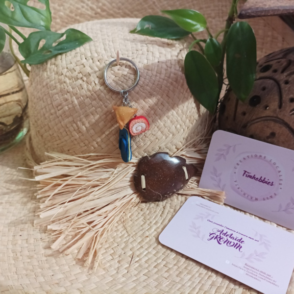 souvenir réunion: samoussa/savate/chemin de fer