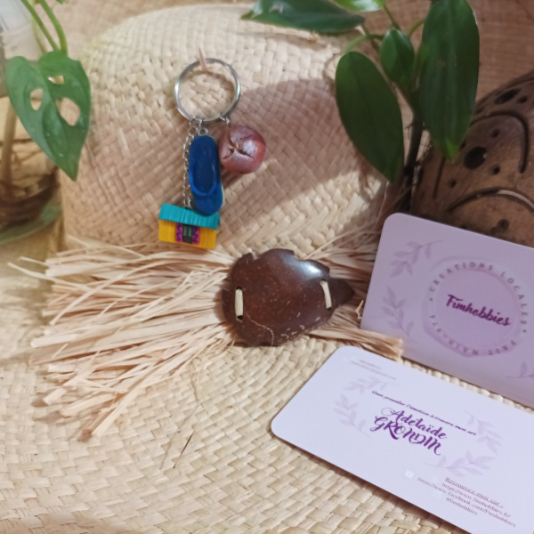 souvenir réunion: savate/macatia/case créole